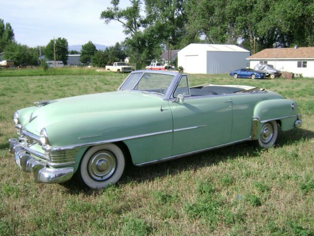 Chrysler New Yorker 1952 image number 12