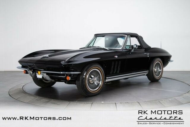 Chevrolet Corvette 1965 image number 9