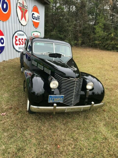 Cadillac 60 Special 1938 image number 14