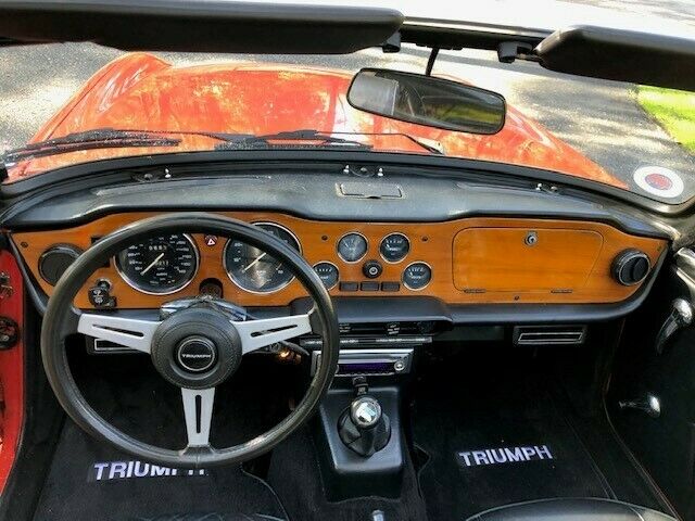 Triumph TR-6 1975 image number 12