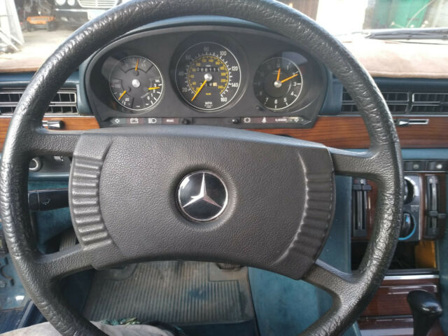 Mercedes-Benz S-Class 1979 image number 18