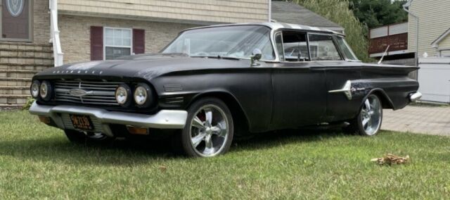 Chevrolet Impala 1960 image number 0