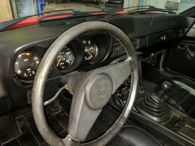 Porsche 924 1977 image number 35