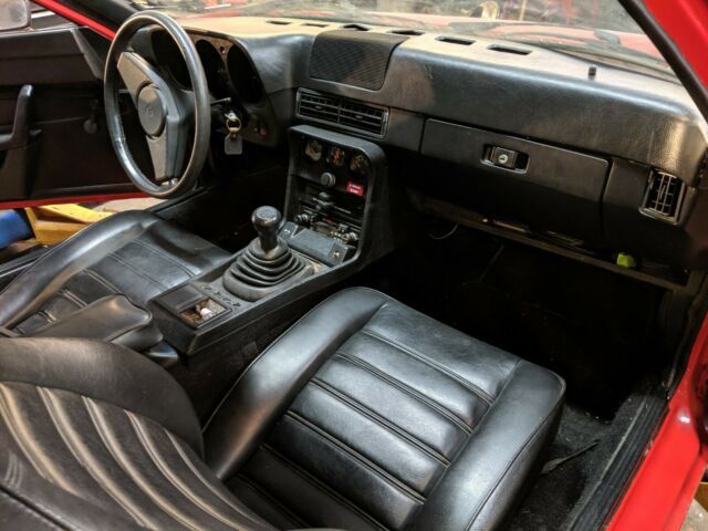 Porsche 924 1977 image number 42