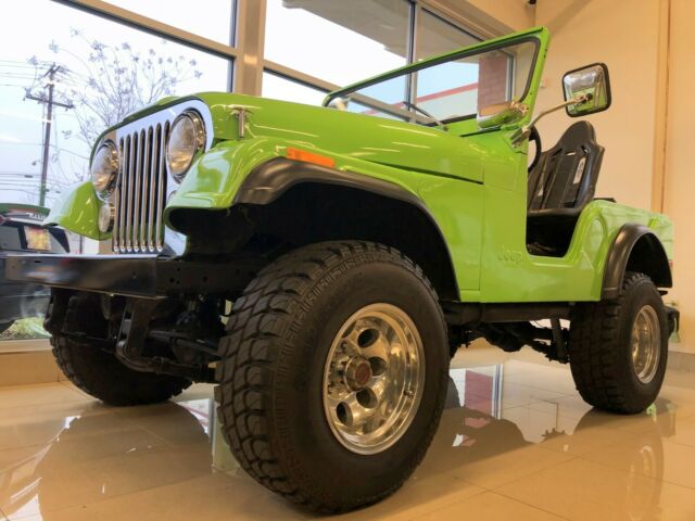 Jeep CJ 1974 image number 0