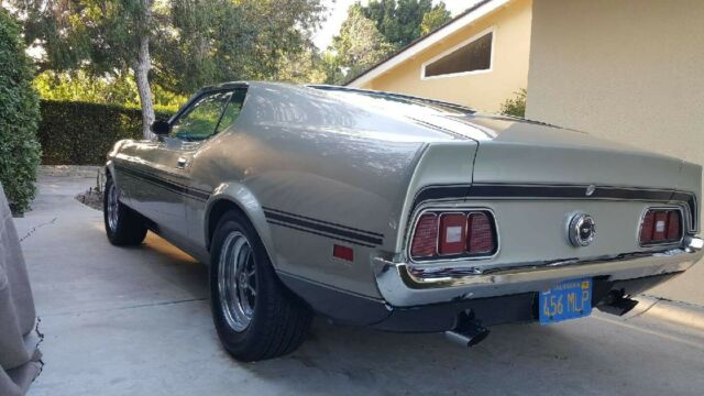 Ford Mustang 1971 image number 27