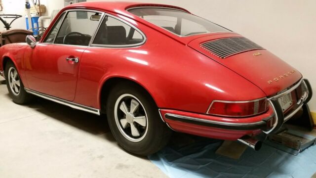 Porsche 911 1970 image number 1