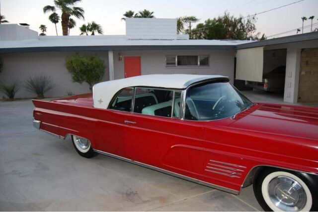 Lincoln Continental 1960 image number 33