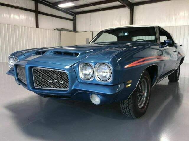 Pontiac GTO 1971 image number 21