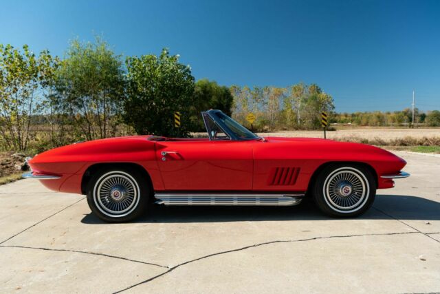 Chevrolet Corvette 1967 image number 4