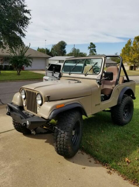 Jeep CJ 1972 image number 10