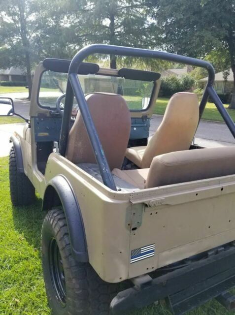 Jeep CJ 1972 image number 13