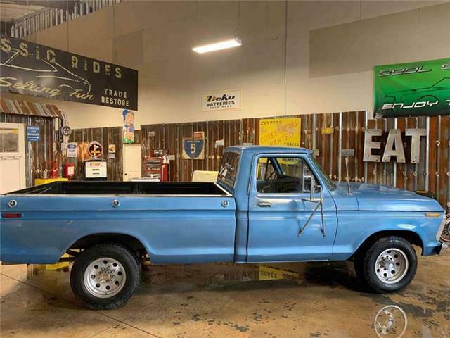 Ford F-250 1973 image number 21