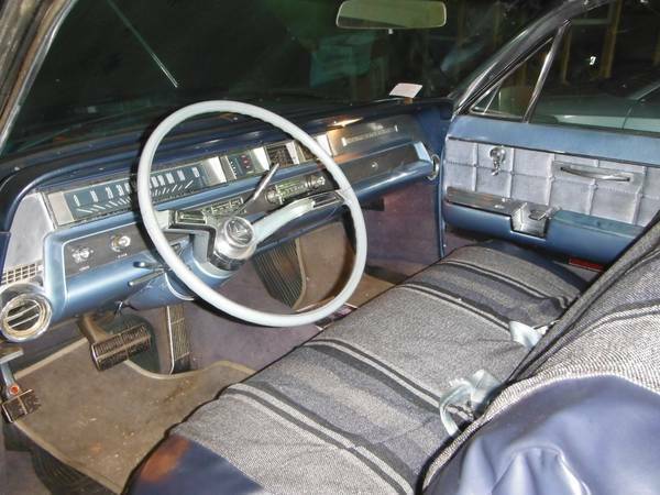 Oldsmobile Ninety-Eight 1963 image number 17