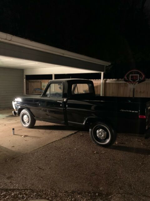 Ford F-100 1972 image number 1