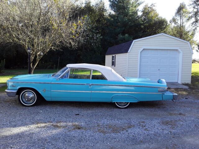 Ford Galaxie 500 1963 image number 14