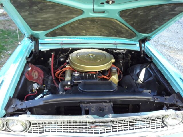 Ford Galaxie 500 1963 image number 21