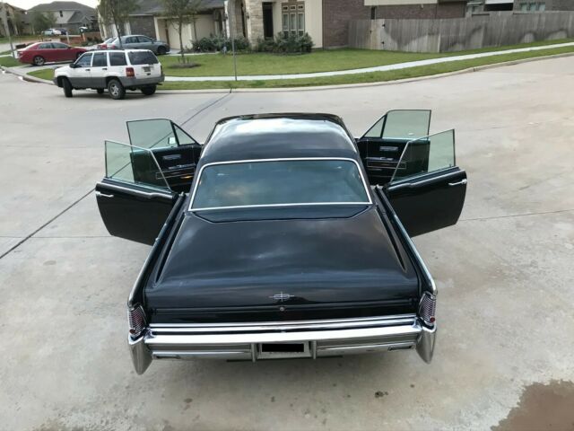 Lincoln Continental 1965 image number 11