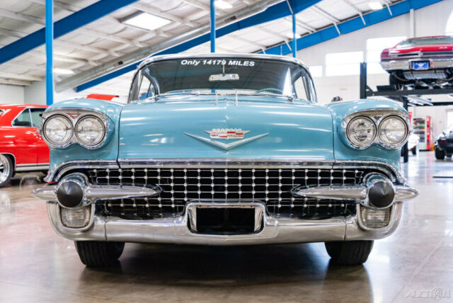 Cadillac Series 62 1958 image number 31