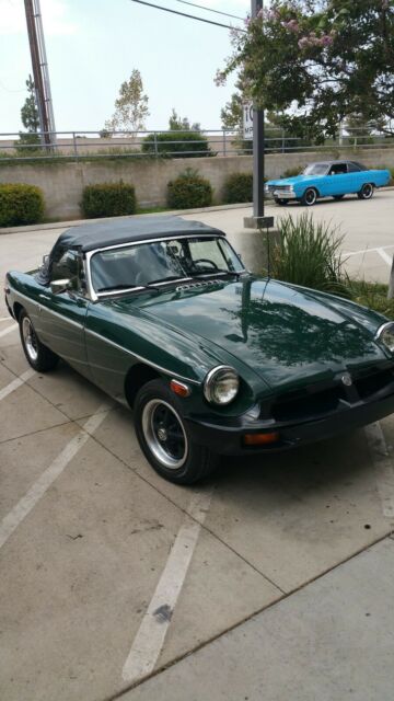 MG MGB 1978 image number 17