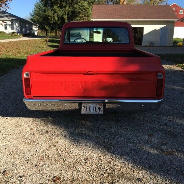 Chevrolet C-10 1971 image number 25