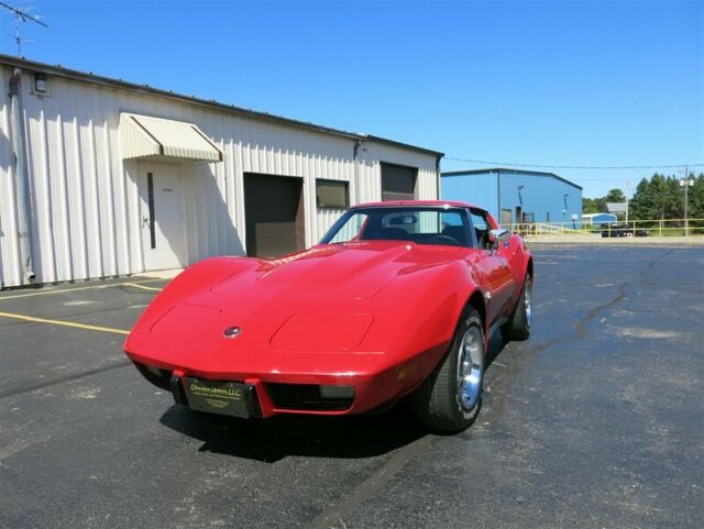 Chevrolet Corvette, 1976 image number 0