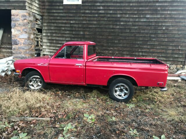 Datsun Pickup 1970 image number 0