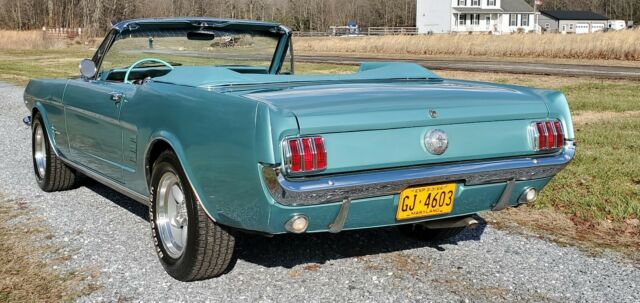 Ford Mustang 1966 image number 2