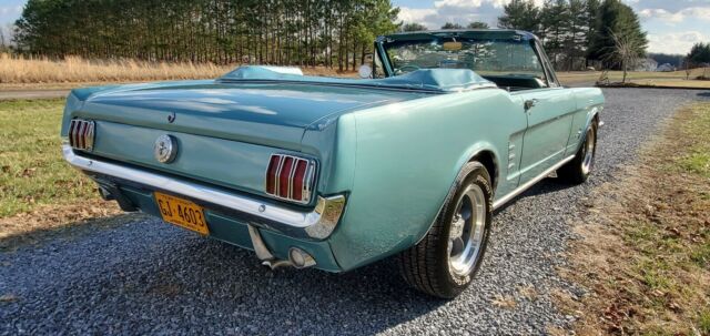 Ford Mustang 1966 image number 31