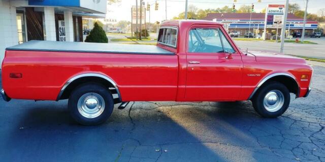 Chevrolet C-10 1971 image number 1