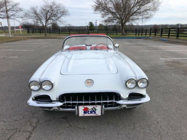 Chevrolet Corvette 1959 image number 26