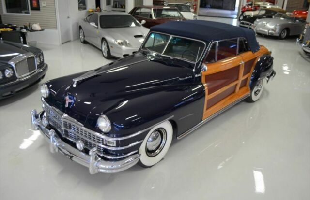 Chrysler Town & Country Convertible 1948 image number 25