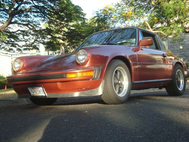 Porsche 911 1977 image number 0