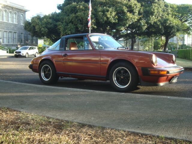 Porsche 911 1977 image number 19