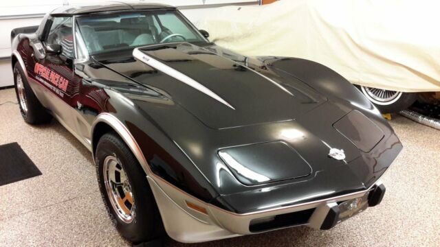 Chevrolet Corvette 1978 image number 17