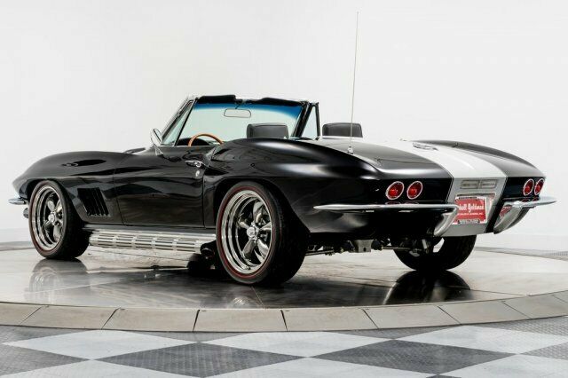 Chevrolet Corvette 1967 image number 29