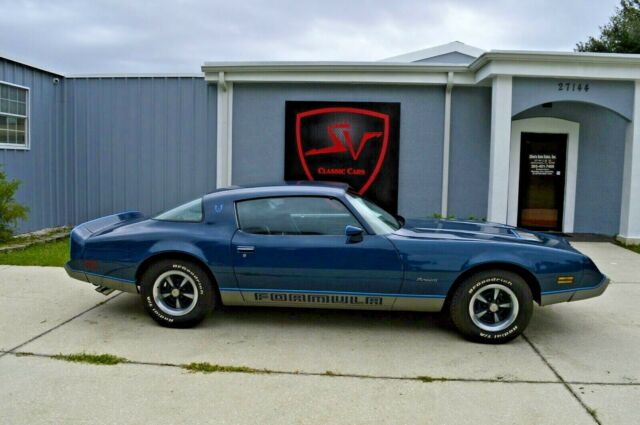 Pontiac Firebird 1979 image number 26