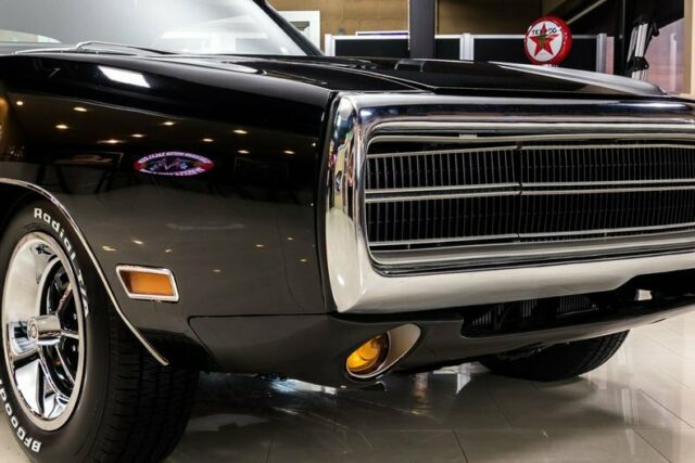 Dodge Charger 1970 image number 18