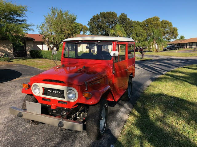 Toyota Land Cruiser 1974 image number 2