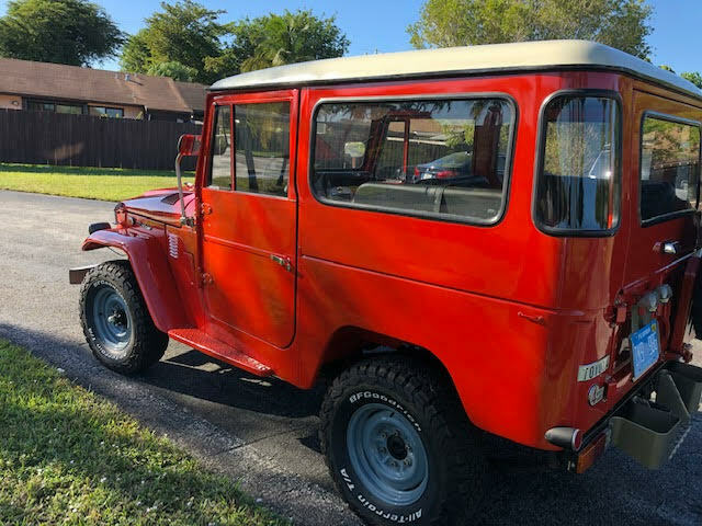 Toyota Land Cruiser 1974 image number 27