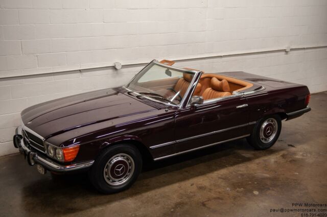 Mercedes-Benz SL-Class 1972 image number 16