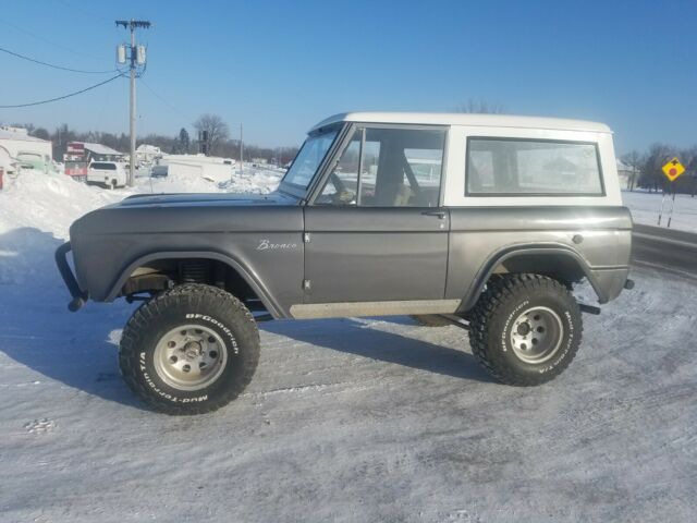 Ford Bronco 1966 image number 1