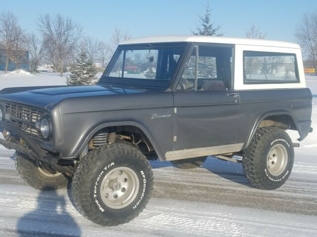 Ford Bronco 1966 image number 24