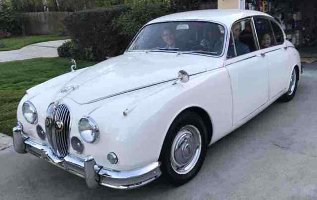 Jaguar MK II 3.8 1962 image number 36