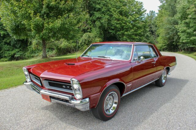 Pontiac GTO 1965 image number 1