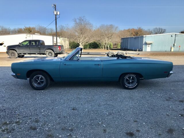 Plymouth Road Runner 1969 image number 24