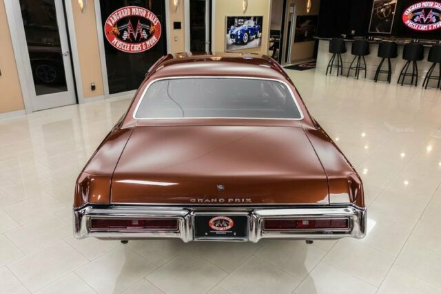 Pontiac Grand Prix 1969 image number 13