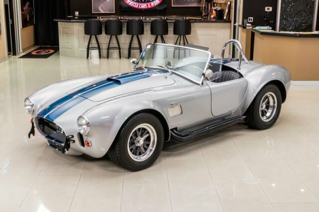 Shelby Cobra 1965 image number 4