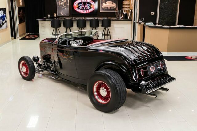 Ford Roadster 1932 image number 38