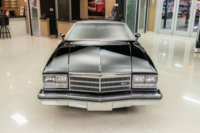 Buick Regal 1977 image number 6